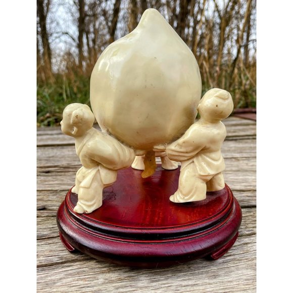 Vintage Asian China Resin Sculpture Boys Holding Longevity Peach - Picture 2 of 15